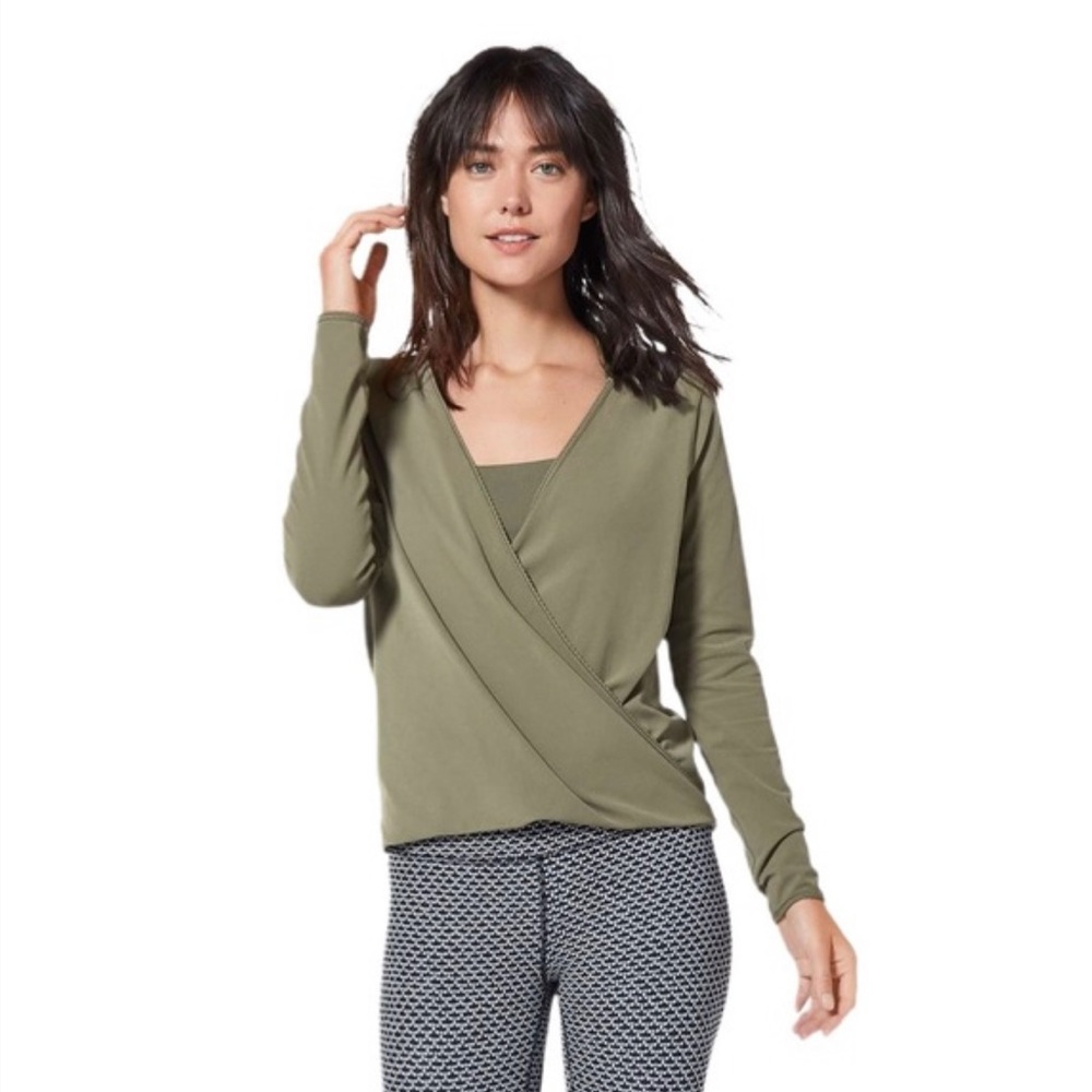 LULULEMON Green Full Freedom Top Long Sleeve